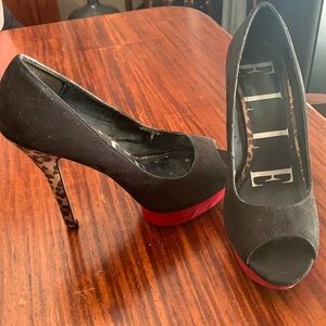 Elle black/red/cheetah heels
